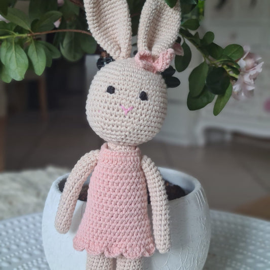 Handgemachter gestrickter Plüschtier Häschen "Luna"