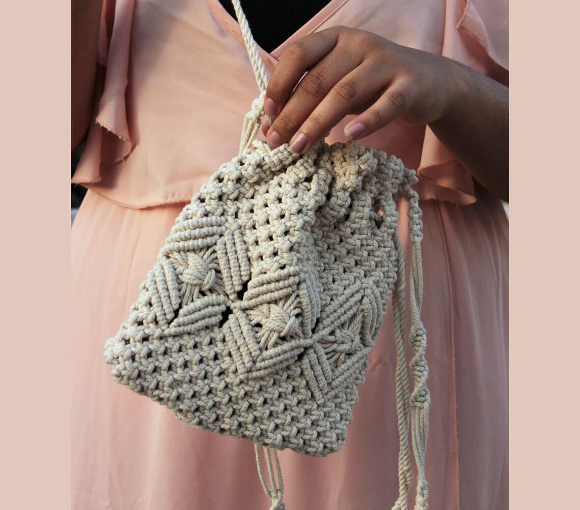 Macrame mini drawstring bag-3