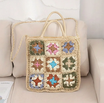 Gehäkelte Tasche im Bohème-Stil