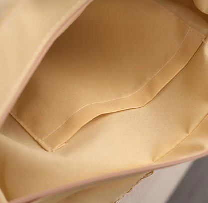 Gehäkelte Tasche im Bohème-Stil